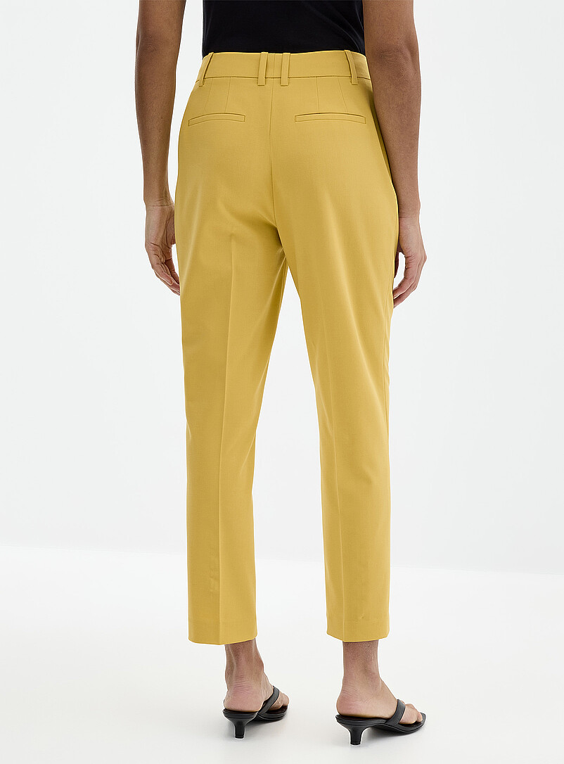 Contemporaine: Le pantalon extensible cheville <b>Coupe : jambe ajust&eacute;e, taille haute</b> Noir pour femme