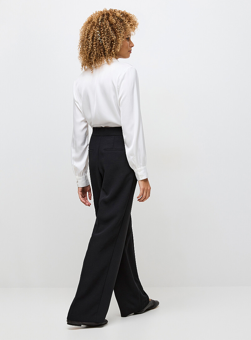 Contemporaine: Le pantalon Moderne cr&ecirc;pe textur&eacute; <b>Coupe : jambe large, taille haute</b> Bleu marine - Bleu nuit pour femme