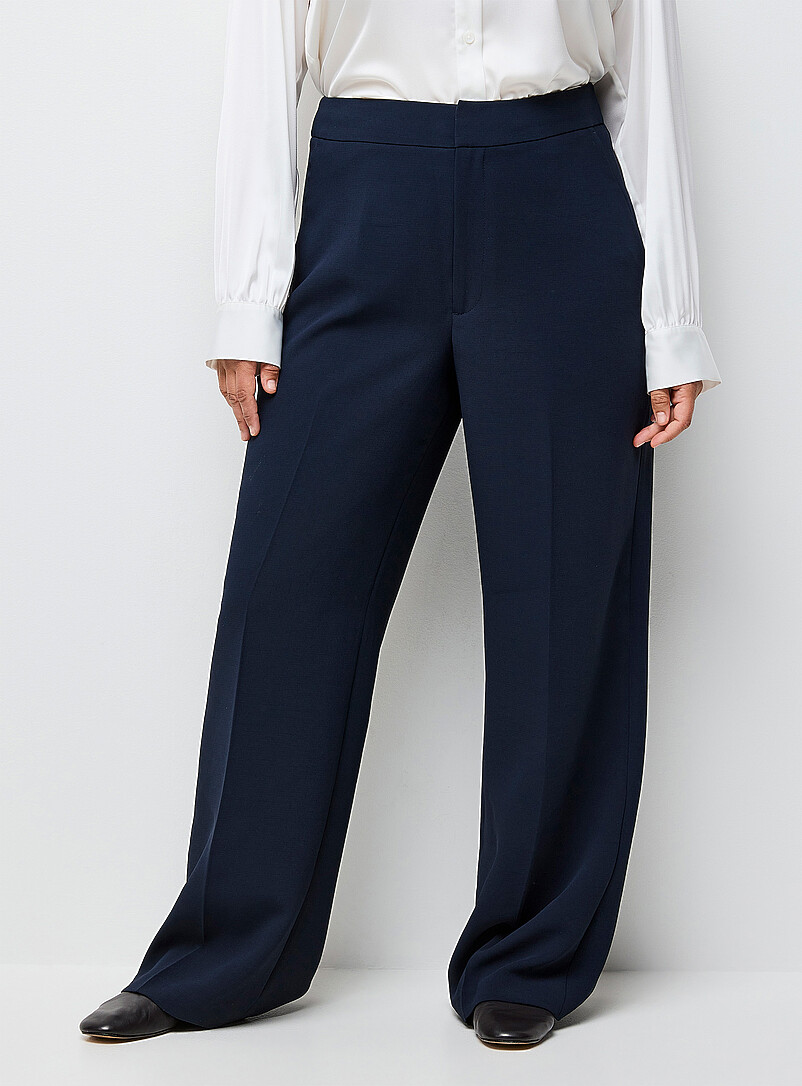 Contemporaine: Le pantalon Moderne cr&ecirc;pe textur&eacute; <b>Coupe : jambe large, taille haute</b> Bleu marine - Bleu nuit pour femme