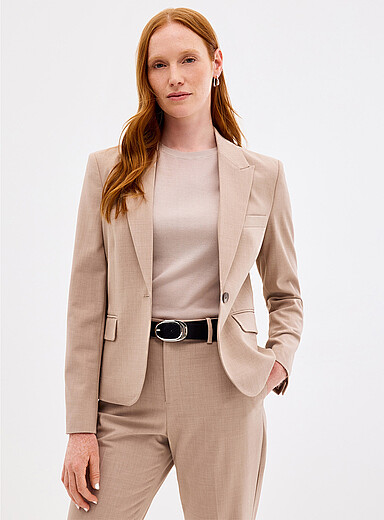 Contemporaine Sand Cinched single-button blazer for women