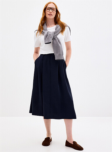 Flared textured crepe pleated skirt