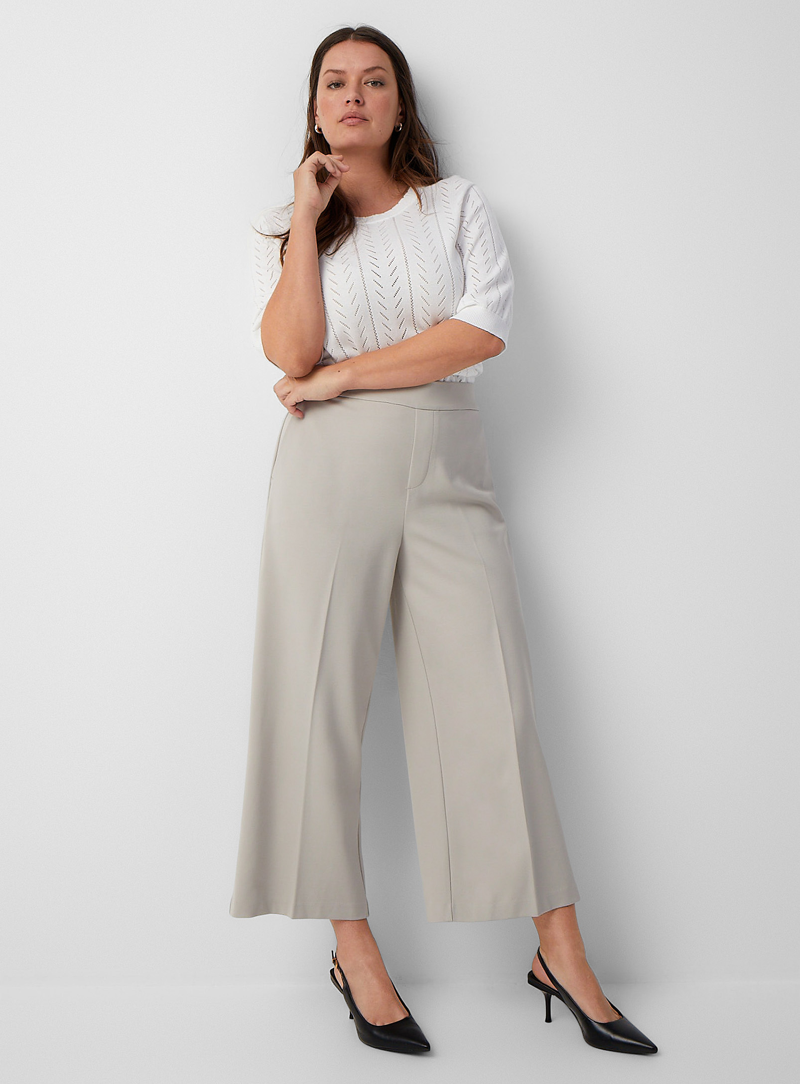 Contemporaine Ponte Wide-leg Cropped Pant In Light Grey