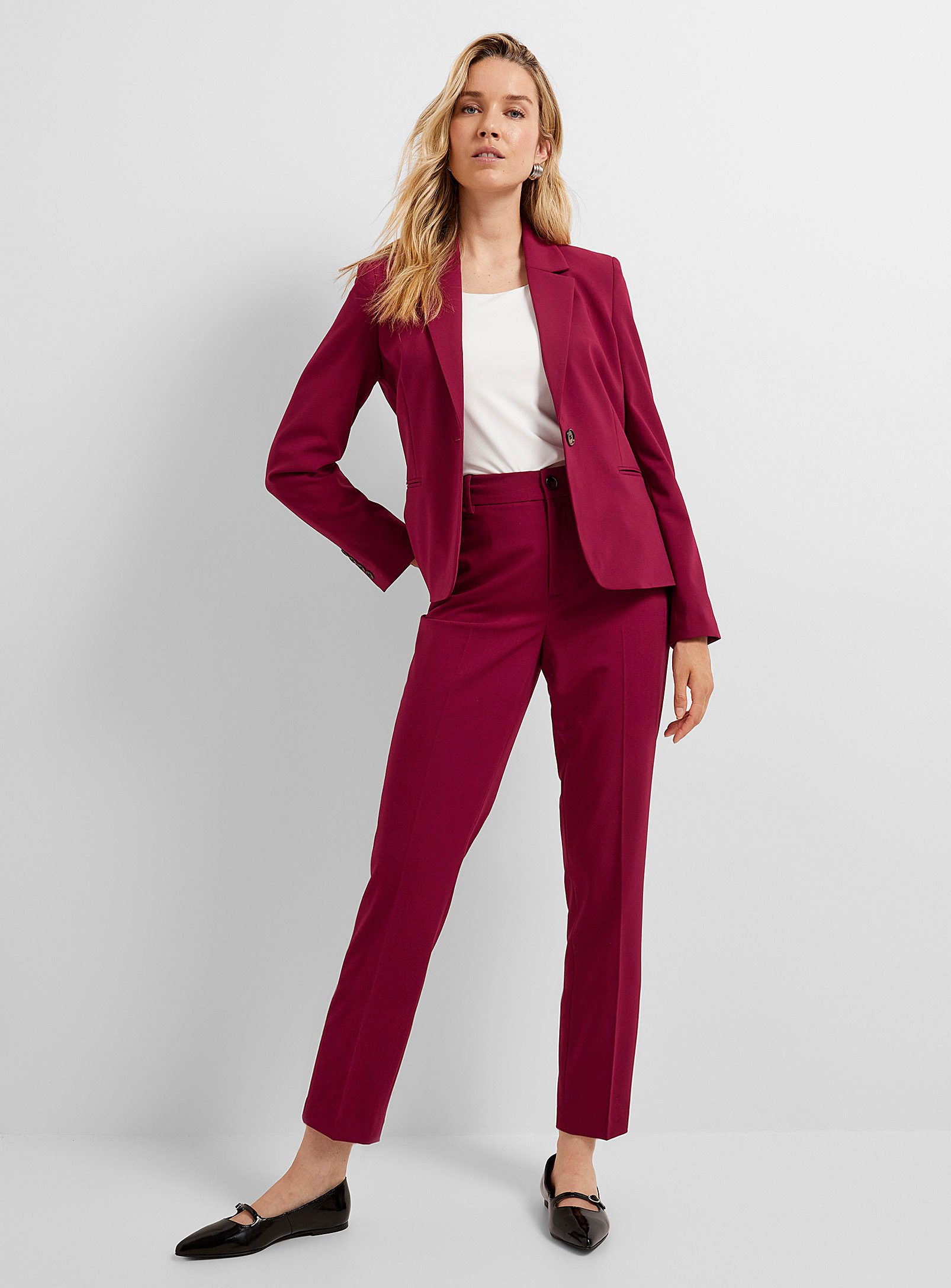 Contemporaine Slim Stretch Ankle Pant In Burgundy