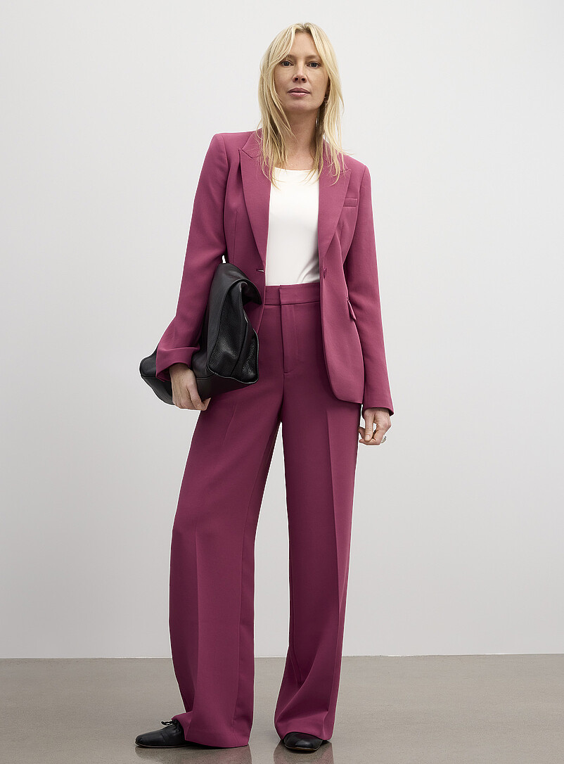 Moderne Textured Crepe Pant Fit: Wide Leg, High Rise