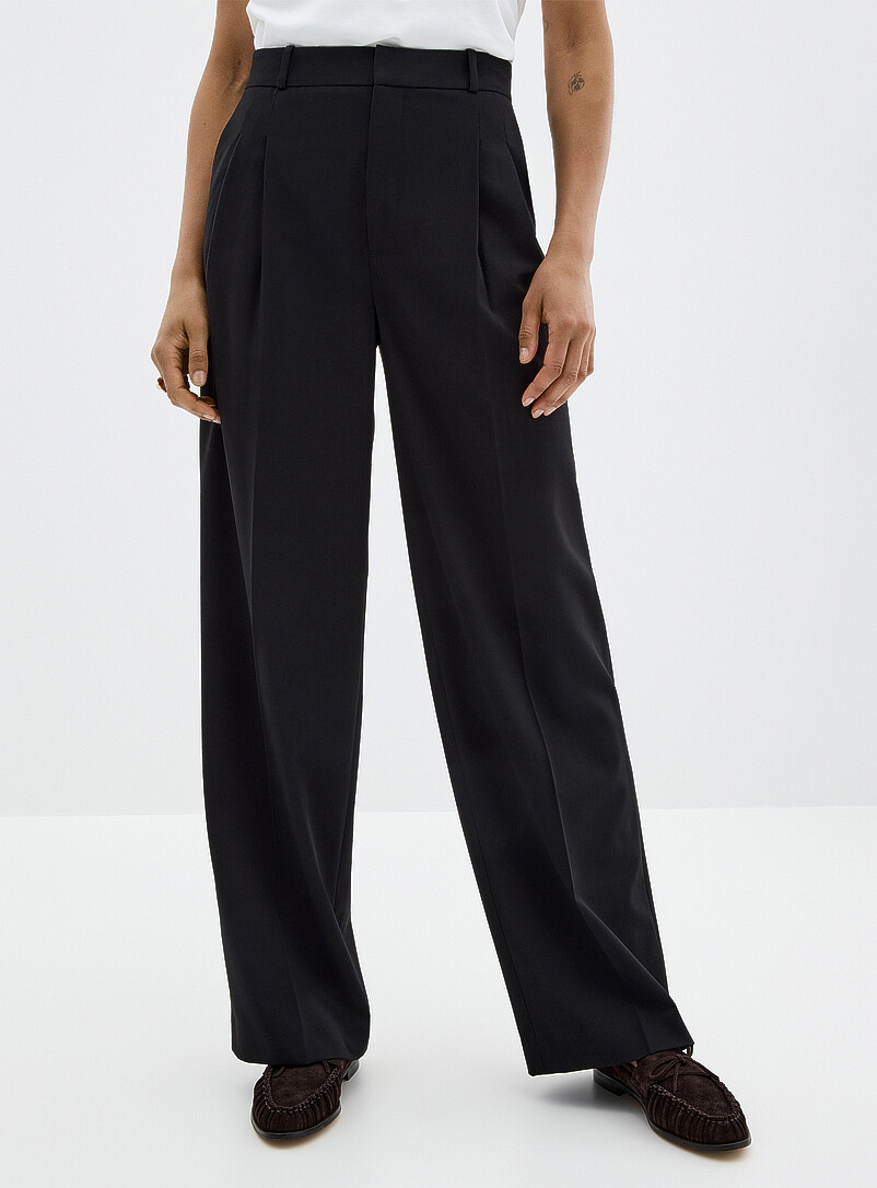 Essential stretch pant Fit: Wide leg, mid rise product image 2