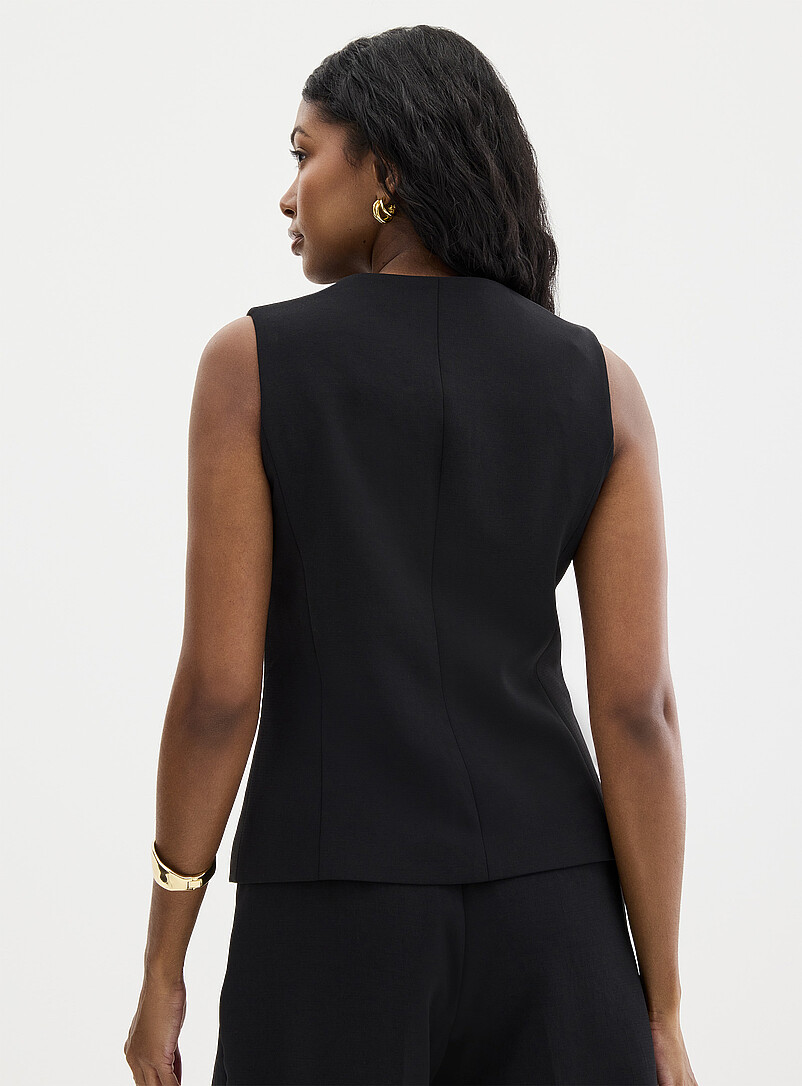 Textured crepe crew-neck vest product image 2