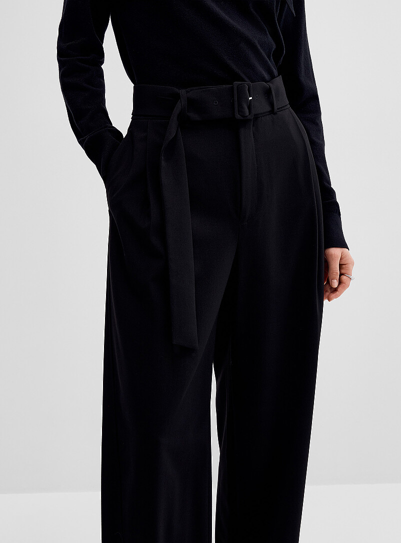 Stretch dress barrel pant Fit: Barrel leg, high rise product image 2