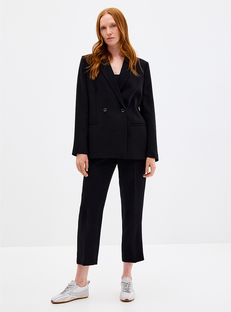 Double-breasted textured crepe blazer product image 2