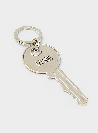 Giant key key chain