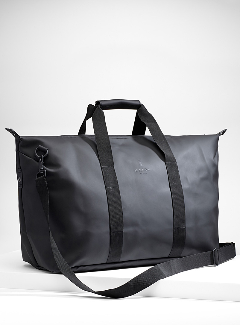 Rains Black Minimalist Weekend bag for men