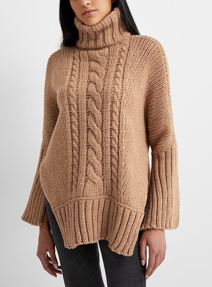 Smythe Sand Sublime slits knit sweater for women