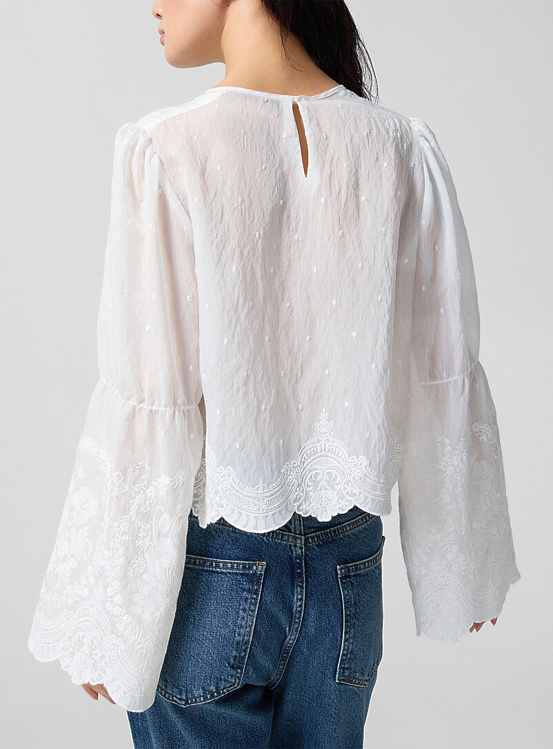Embroidered bell-sleeve blouse product image 3