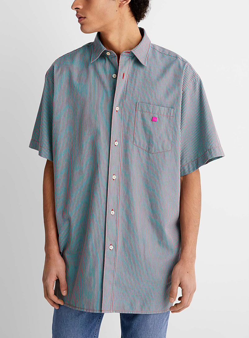 Acne Studios: La chemise manches courtes fines rayures Sarcelle-turquoise-aqua pour homme