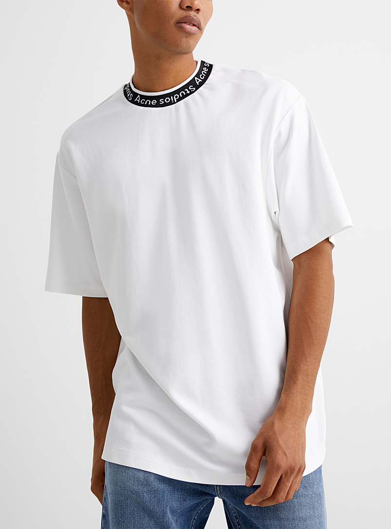 Acne Studios: Le t-shirt col côtelé signature Blanc pour homme