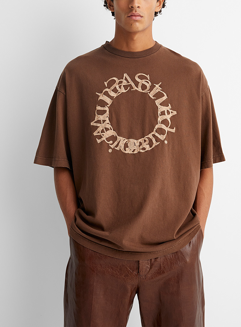 Acne Studios: Le t-shirt signatures superposées Brun pour homme