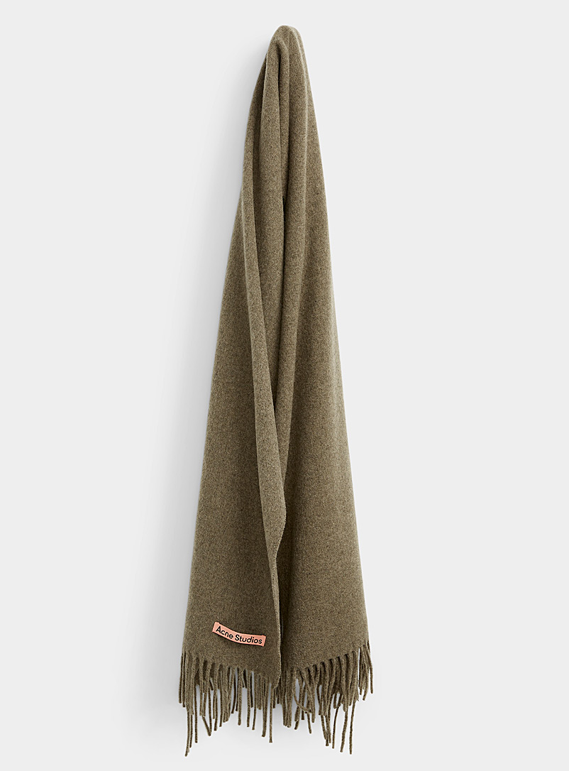 Acne Studios: L'écharpe surdimensionnée laine Vert foncé-mousse-olive pour femme