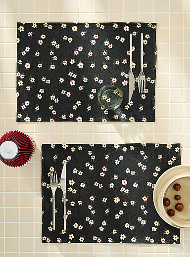Charming flowers tapestry placemats Set of 2