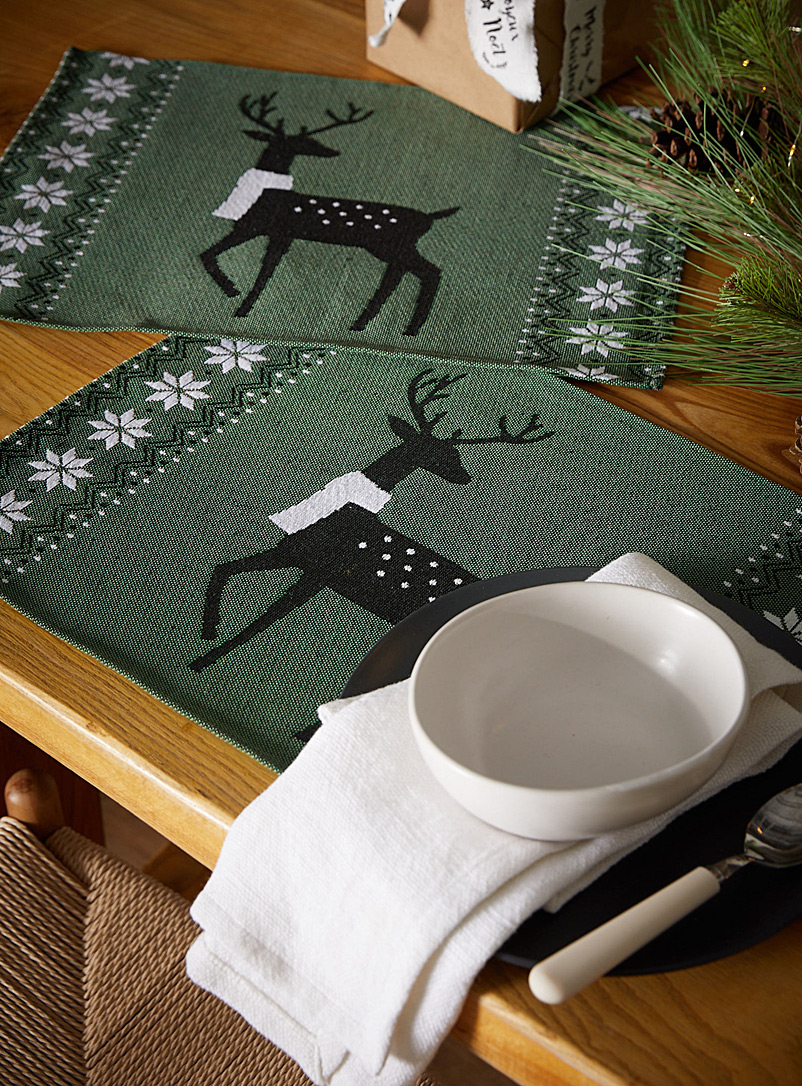 Simons Maison Patterned Green Bundled-up reindeer green placemats Set of 2