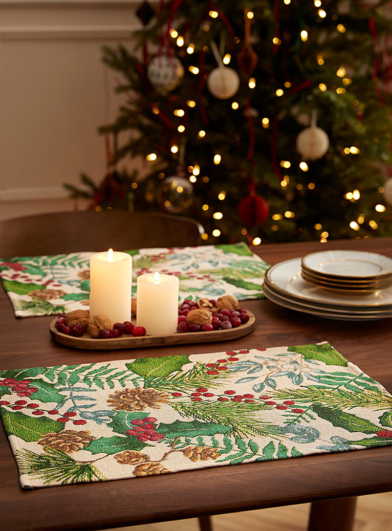 Simons Maison Assorted Pine cones and berries tapestry placemats Set of 2