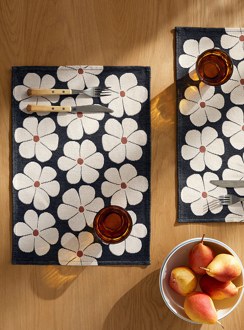 Retro Daisies Tapestry Placemats Set Of 2