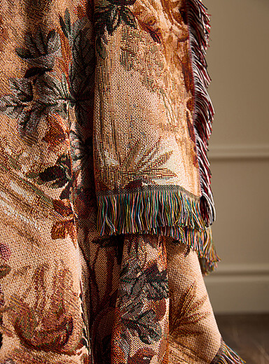 Vintage foliage tapestry-effect throw 130 x 150 cm