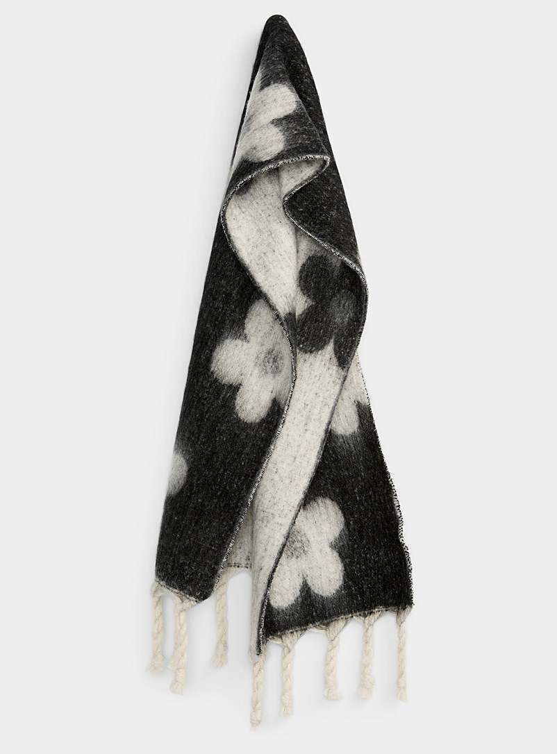 Simons Patterned Black Retro flower scarf for women