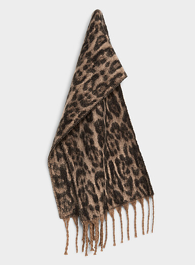 L'&eacute;charpe tricot duveteux l&eacute;opard