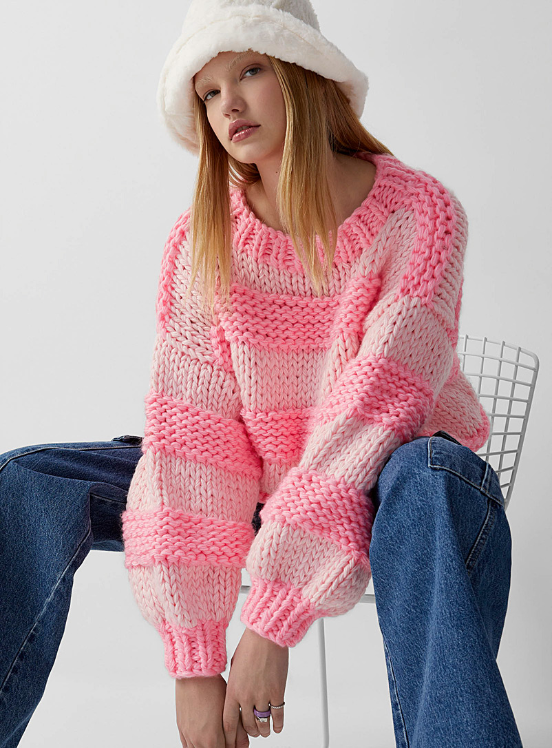 Glamorous Patterned pink Wide-knit oversized sweater for women