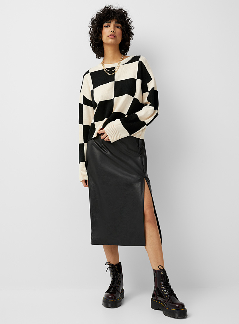 Glamorous Black Faux-leather slit skirt for women