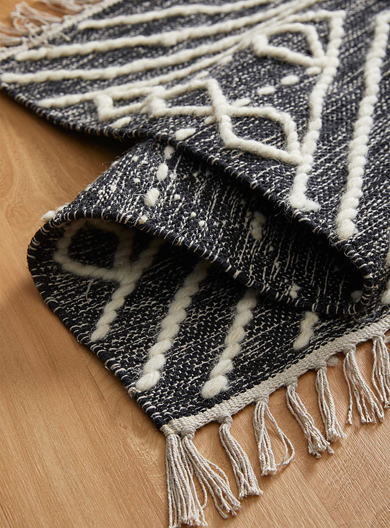 Simons Maison: Le tapis losanges de laine 60 x 90 cm Blanc et noir