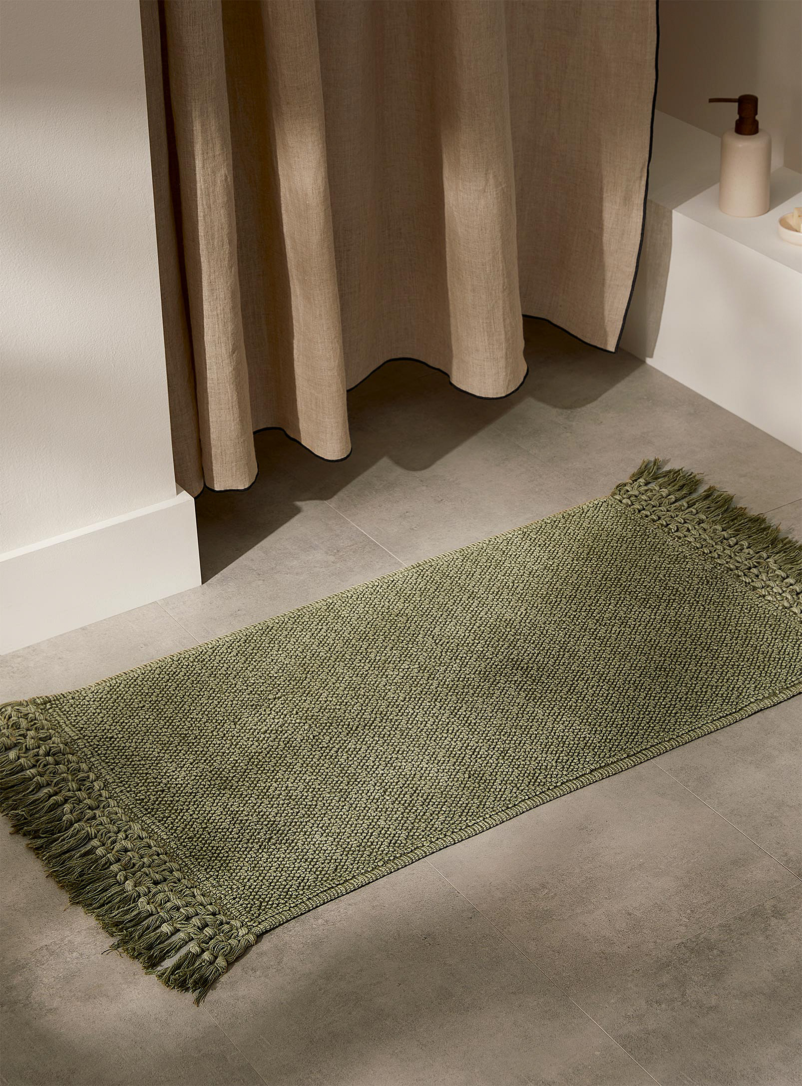 Simons Maison Faded Bouclé Recycled Cotton Bath Mat 50 X 80 Cm In Mossy Green