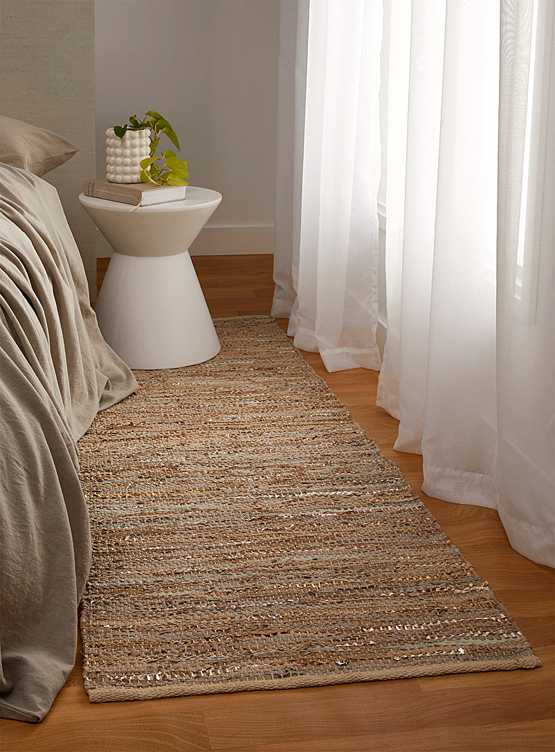 Hallway Runners Rugs And Furniture, Leather Area Rugs Canada