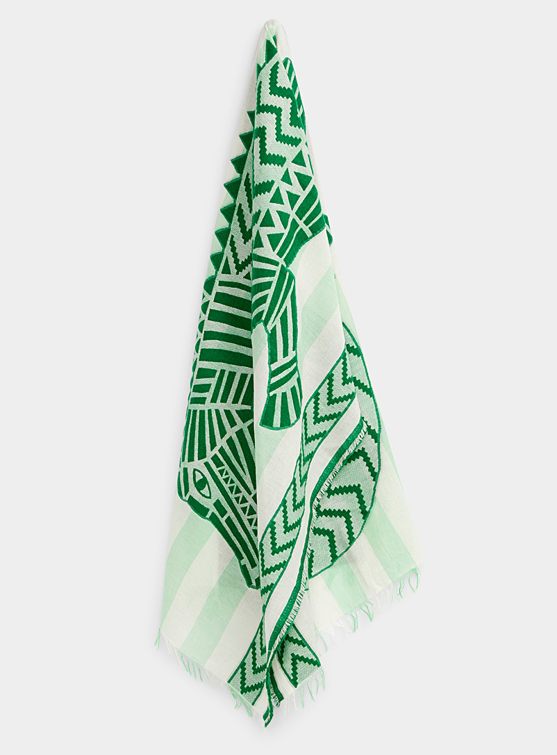 Inoui Editions: L'écharpe texturée crocodile jacquard Vert pour femme