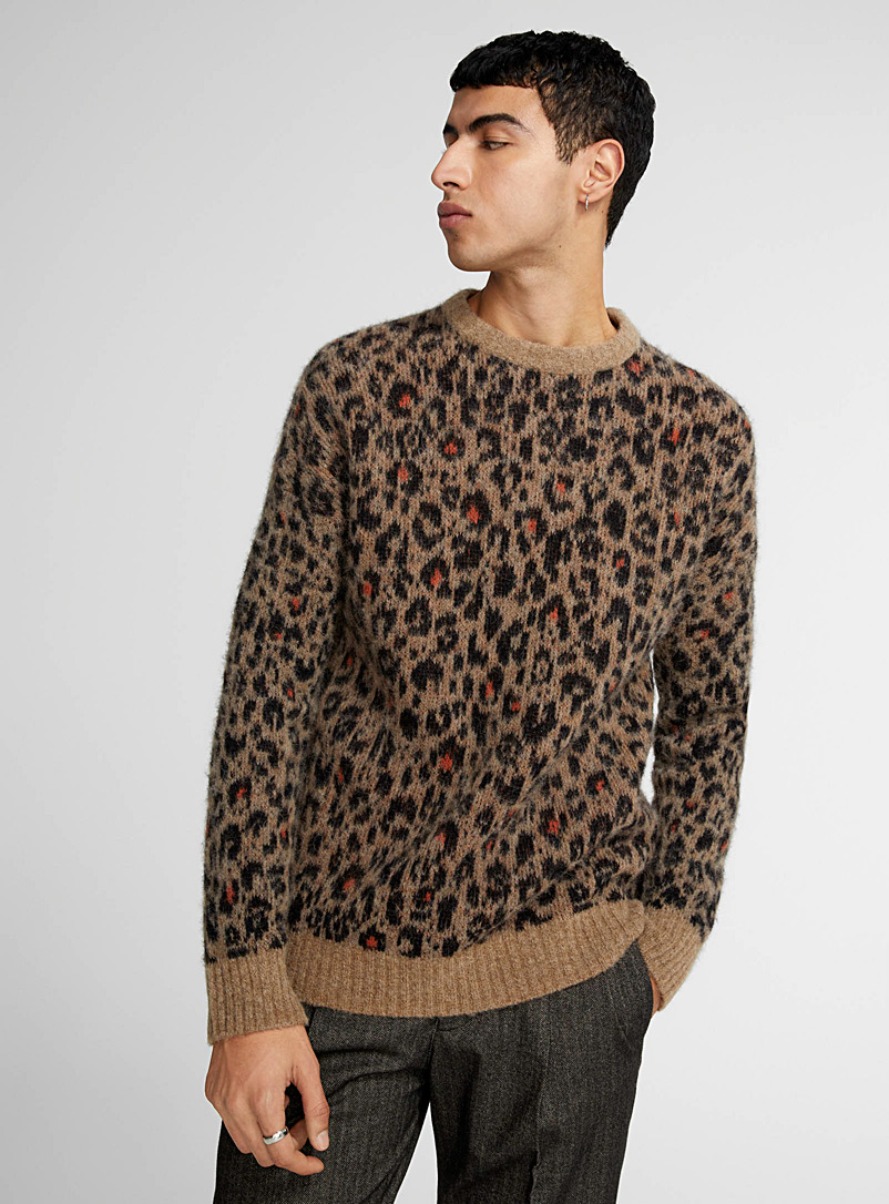 Leopard jacquard fluffy sweater