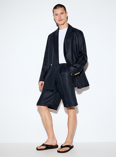 Stylish pure linen Bermudas