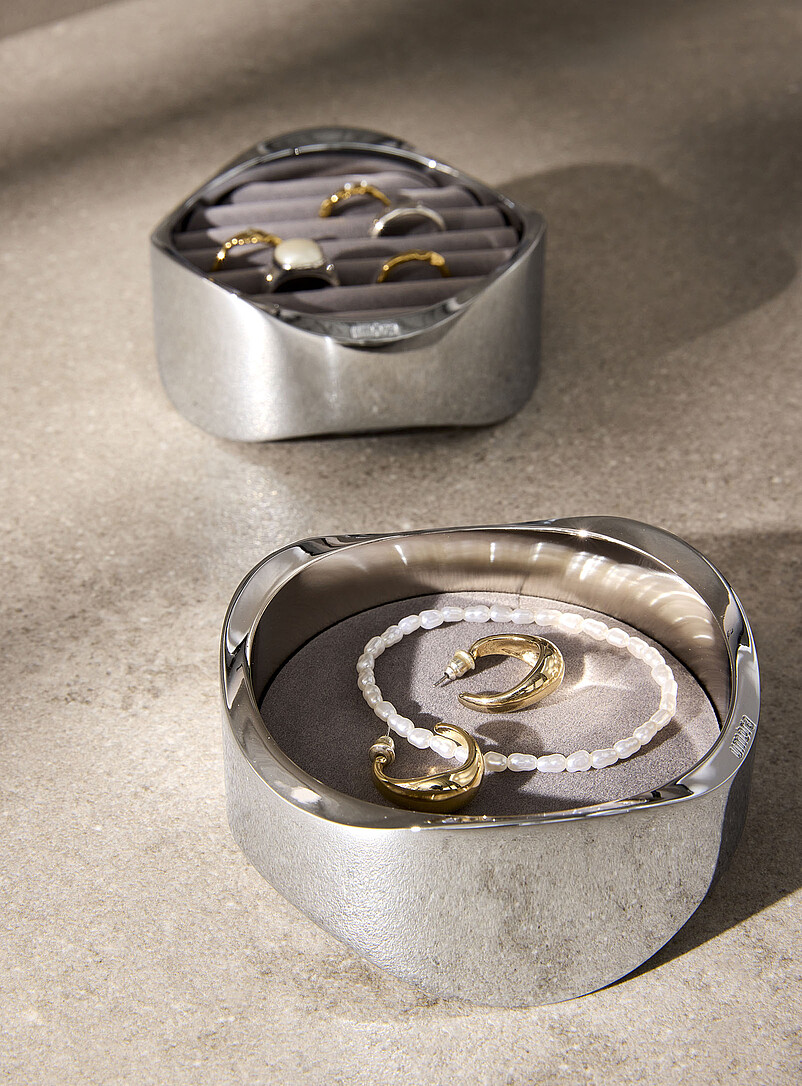 Wavy jewellery organizer product image 2