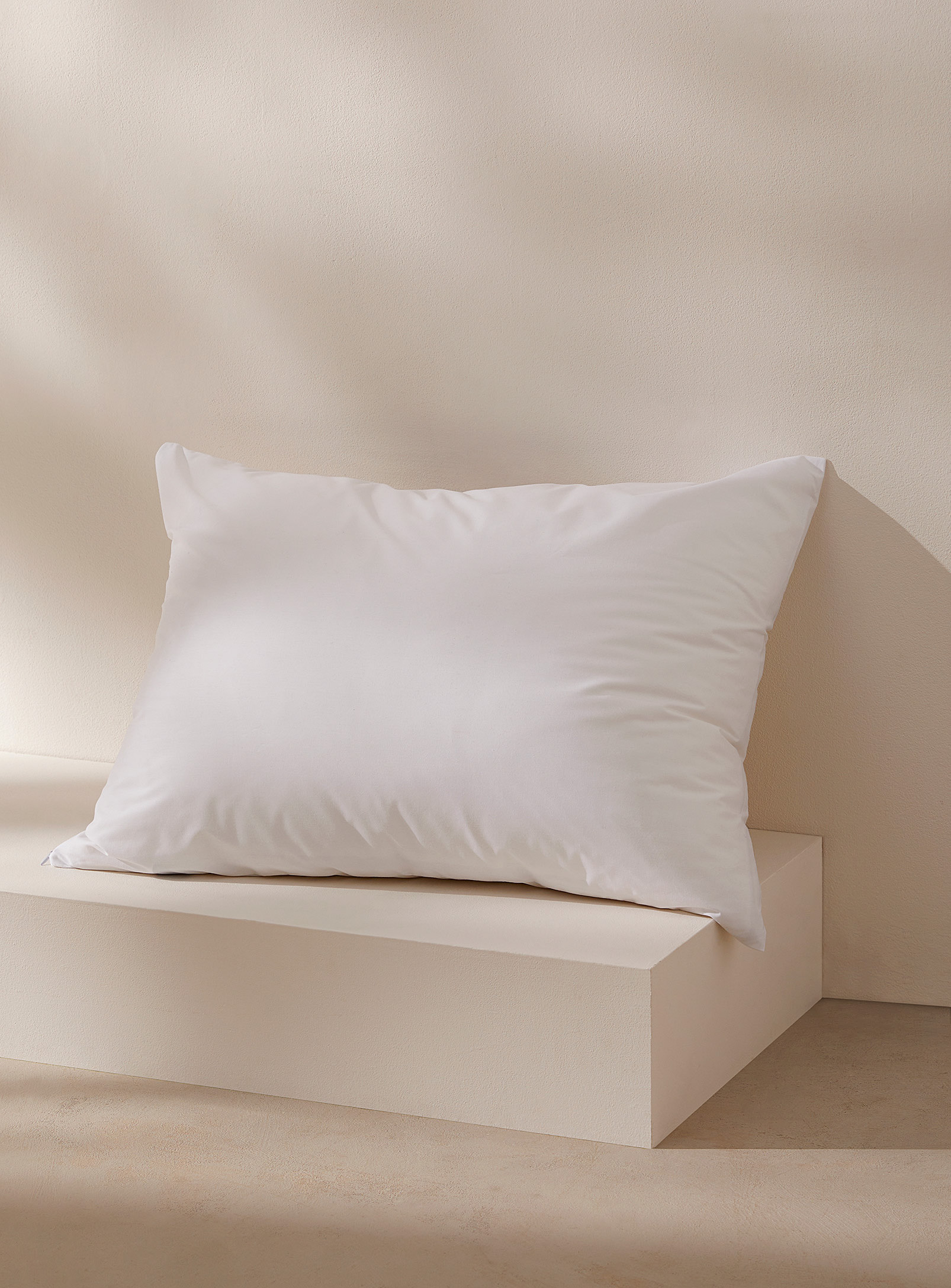 Simons Maison Harmonie Pillow Protector In White
