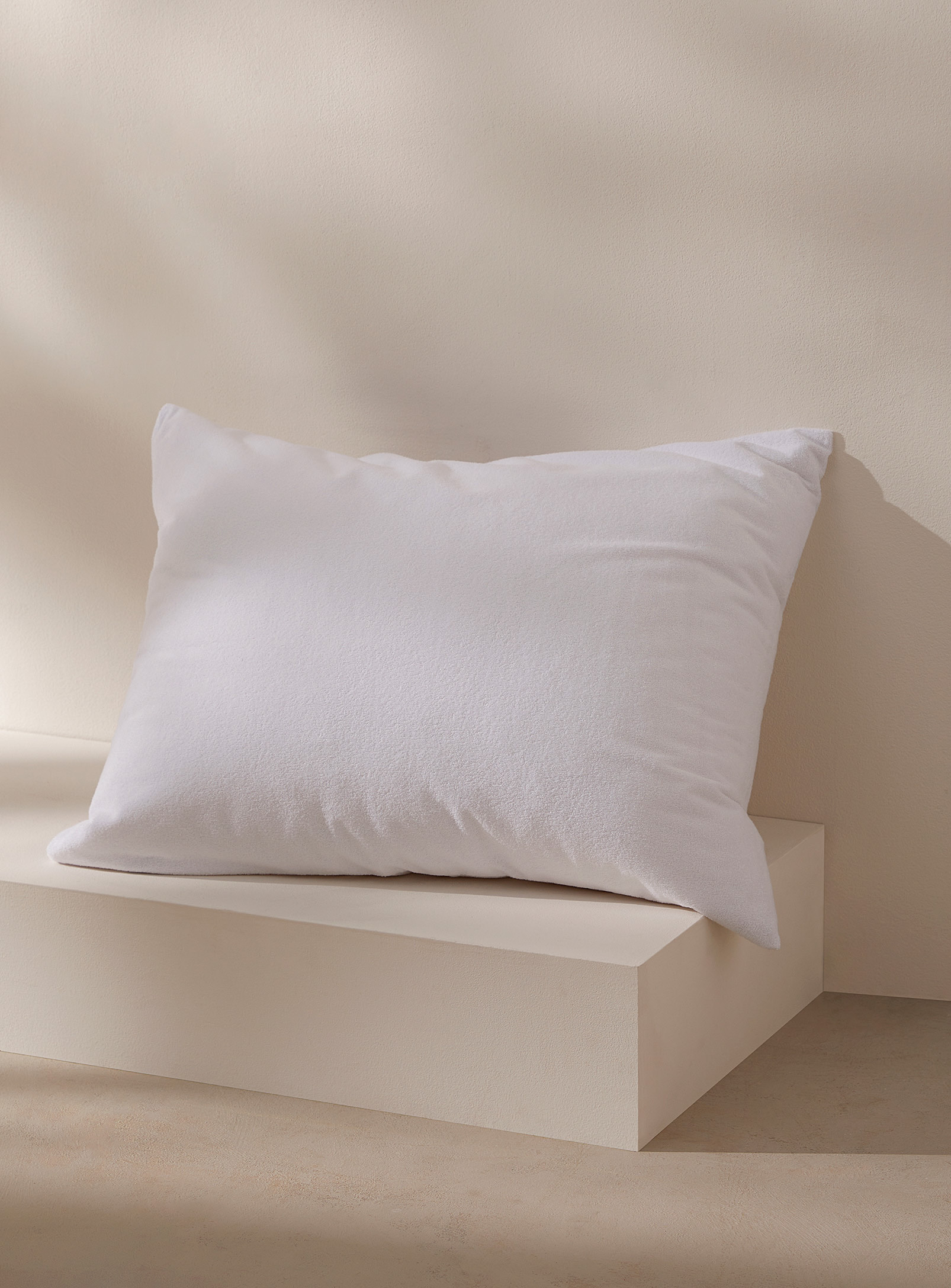 Simons Maison Terry Pillow Protector In White