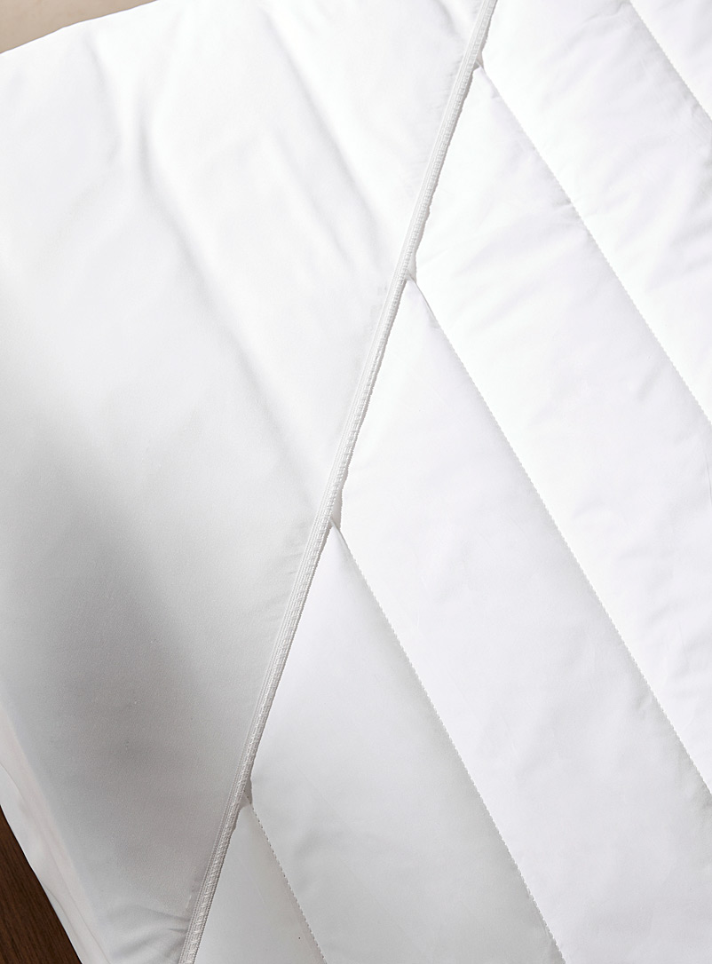 Duvetine mattress protector product image 2