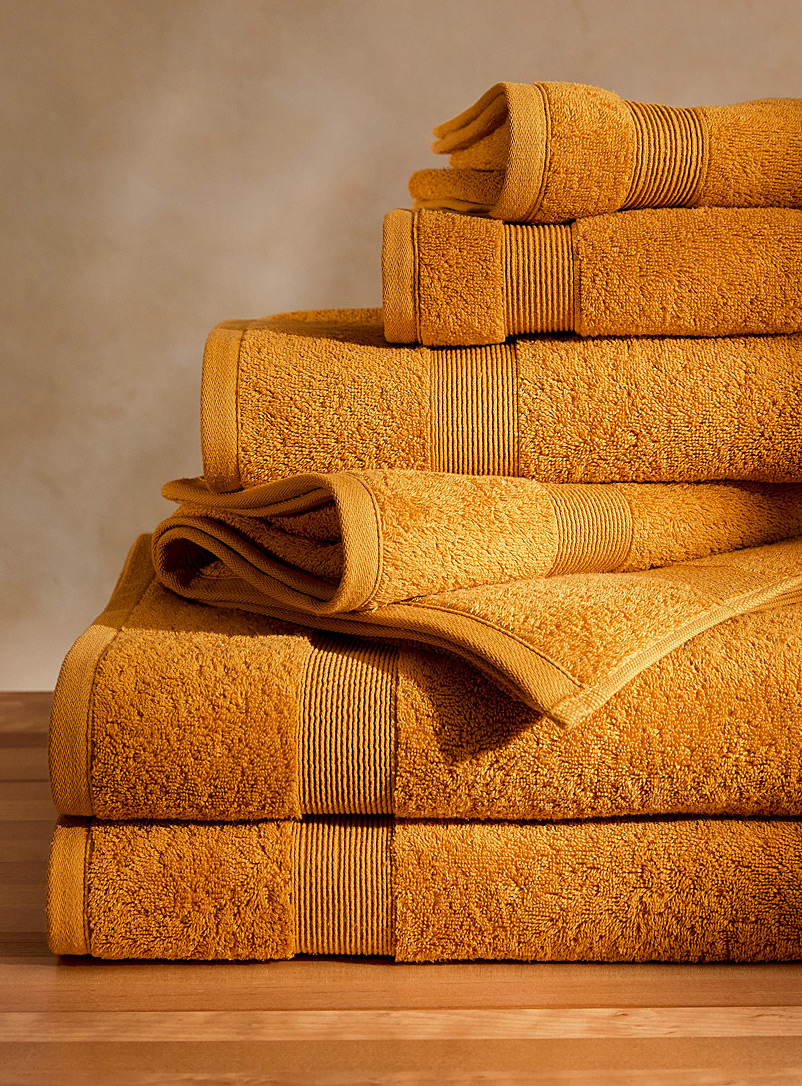 Simons Maison: Les serviettes coton turc bordure rainurée Jaune moyen