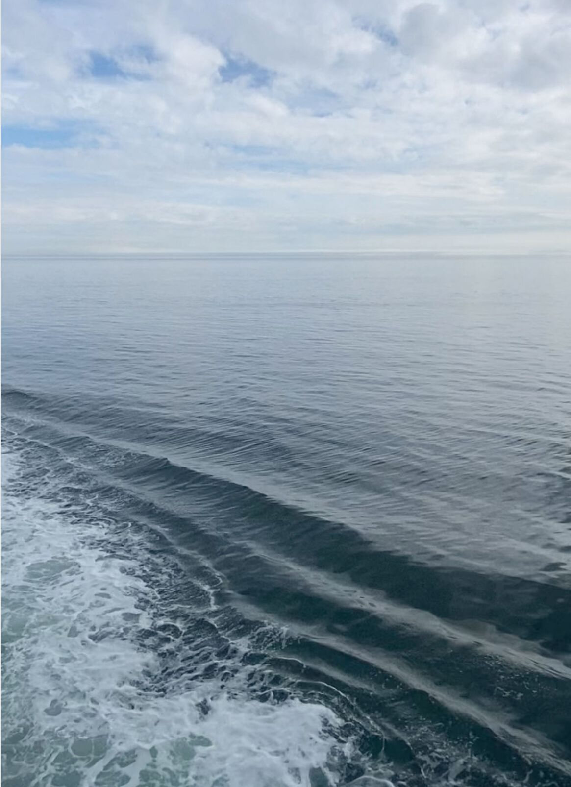 Photo of the ocean