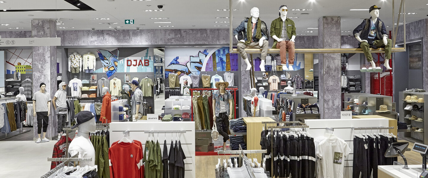 Magasin Simons de Square One