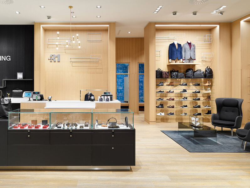 Le 31 The Suit Shop department