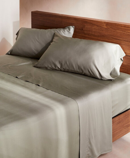 All our sheets & pillowcases at Simons Maison