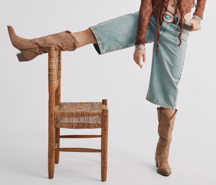 Bottes western effet suède brun pâle