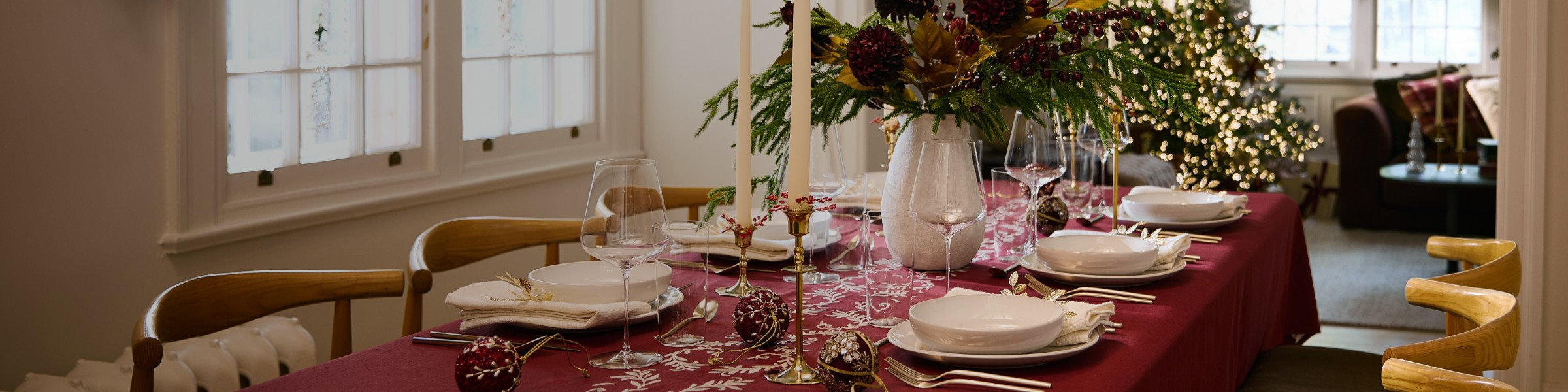 A Very Merry Table