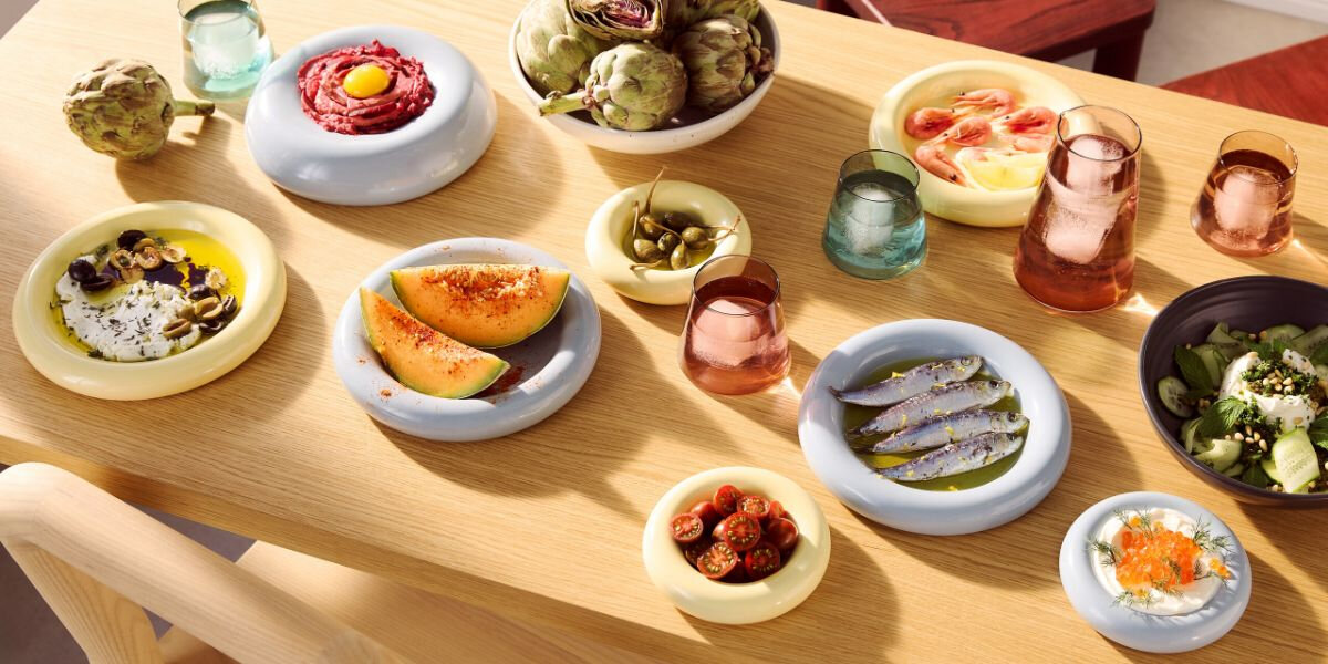 plates and glasses