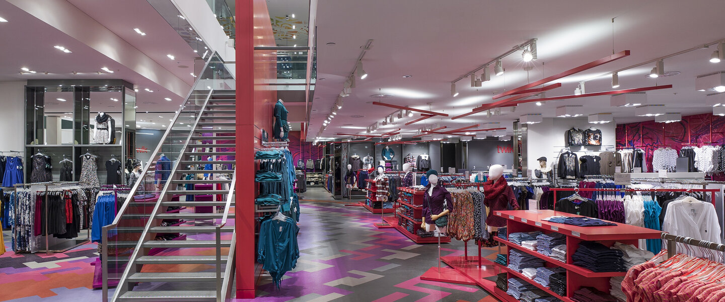 Simons store at Galeries d'Anjou