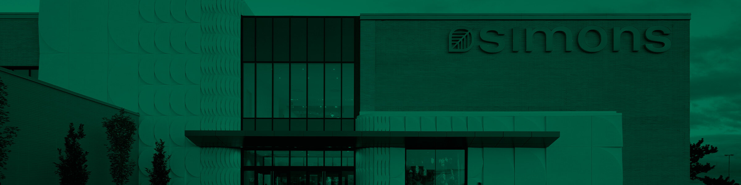 Fond vert d'une photo d'un magasin Simons