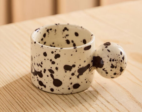 spotted cup
